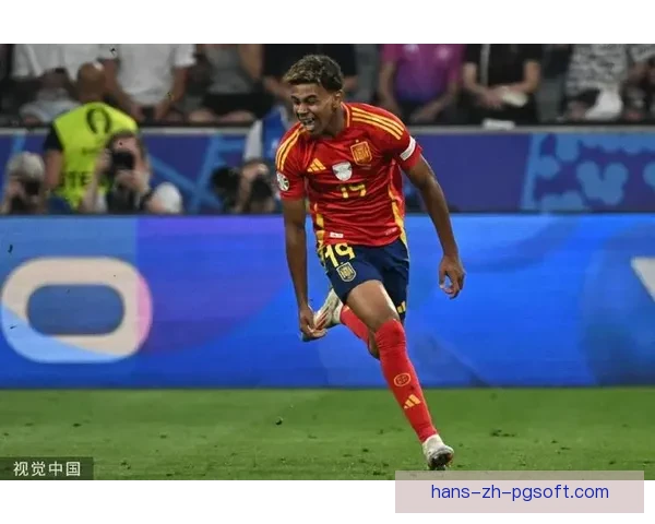 2024欧洲杯亚马尔荣膺最佳年轻球员展现出无与伦比的天赋与潜力